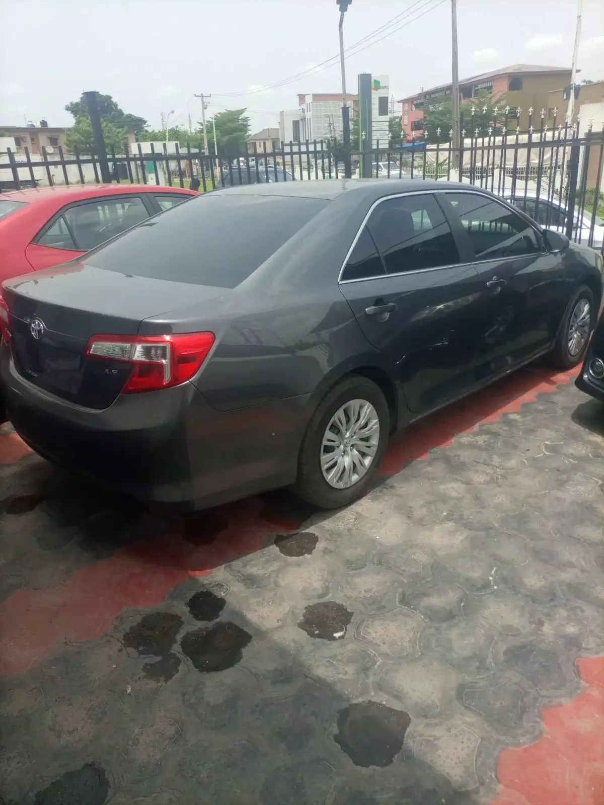 car Right Back