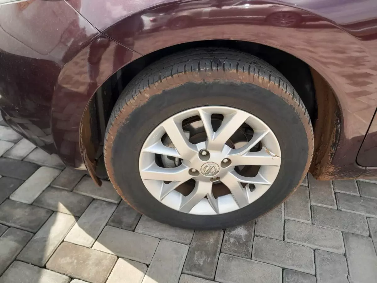 tyre0