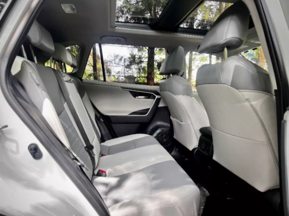 interiorBack