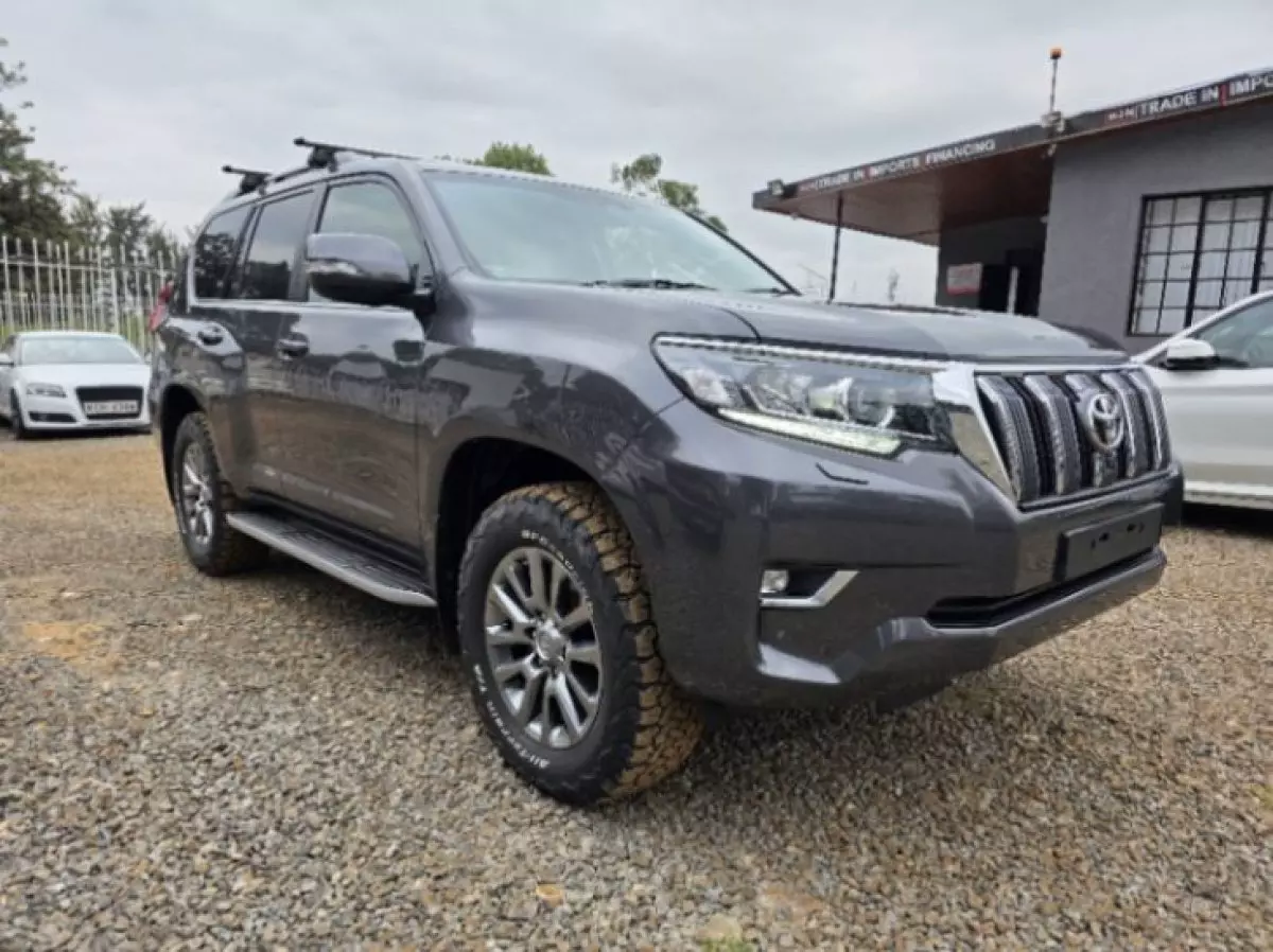 Toyota Landcruiser Prado - 2018