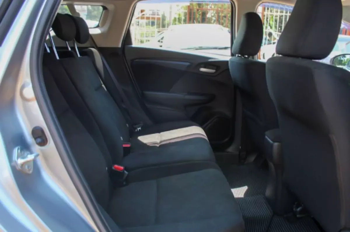 interiorBack