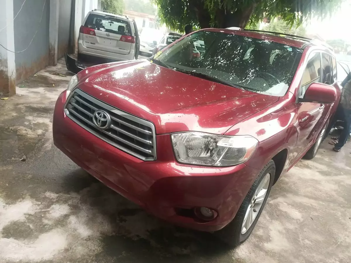 Car Left Front
