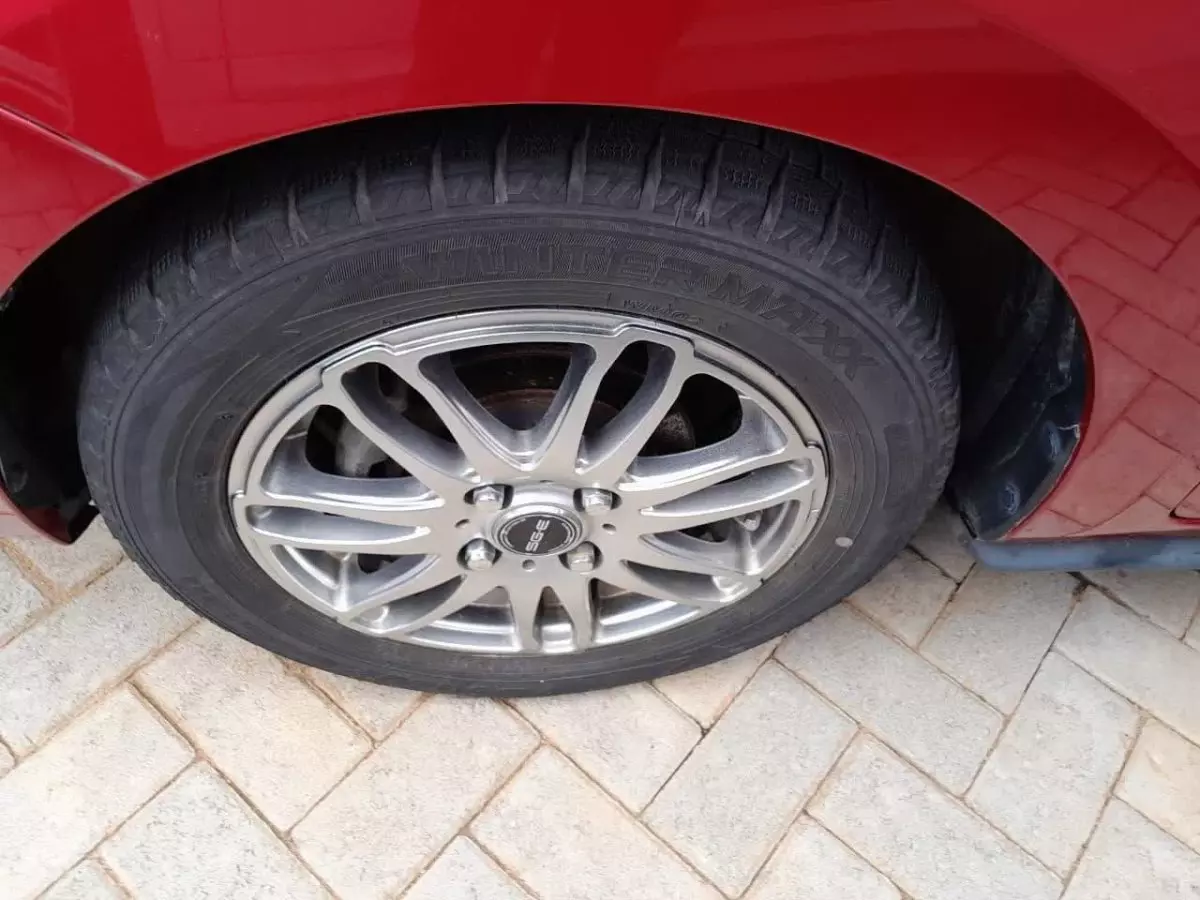 tyre2
