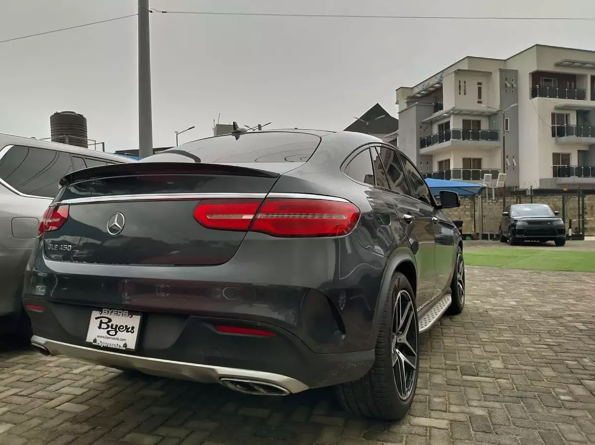 car Back
