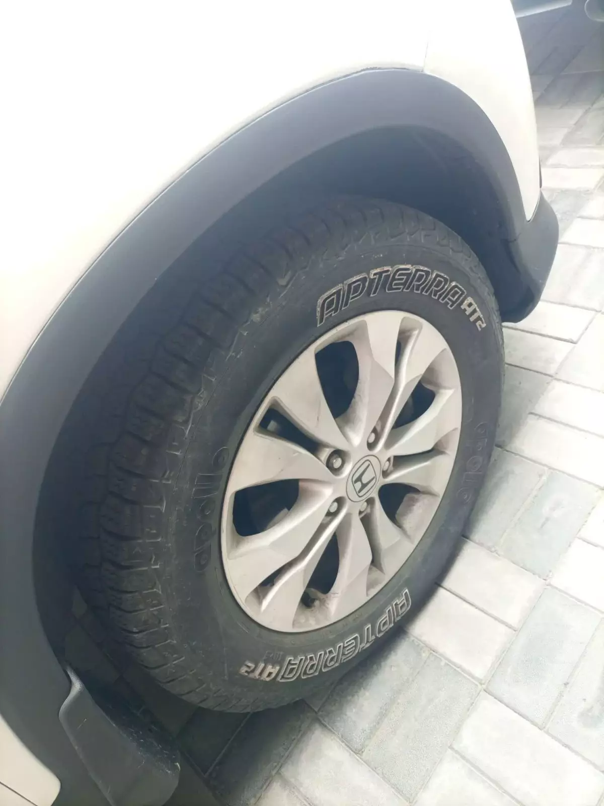 tyre1