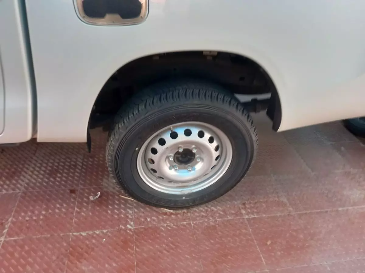 tyre0