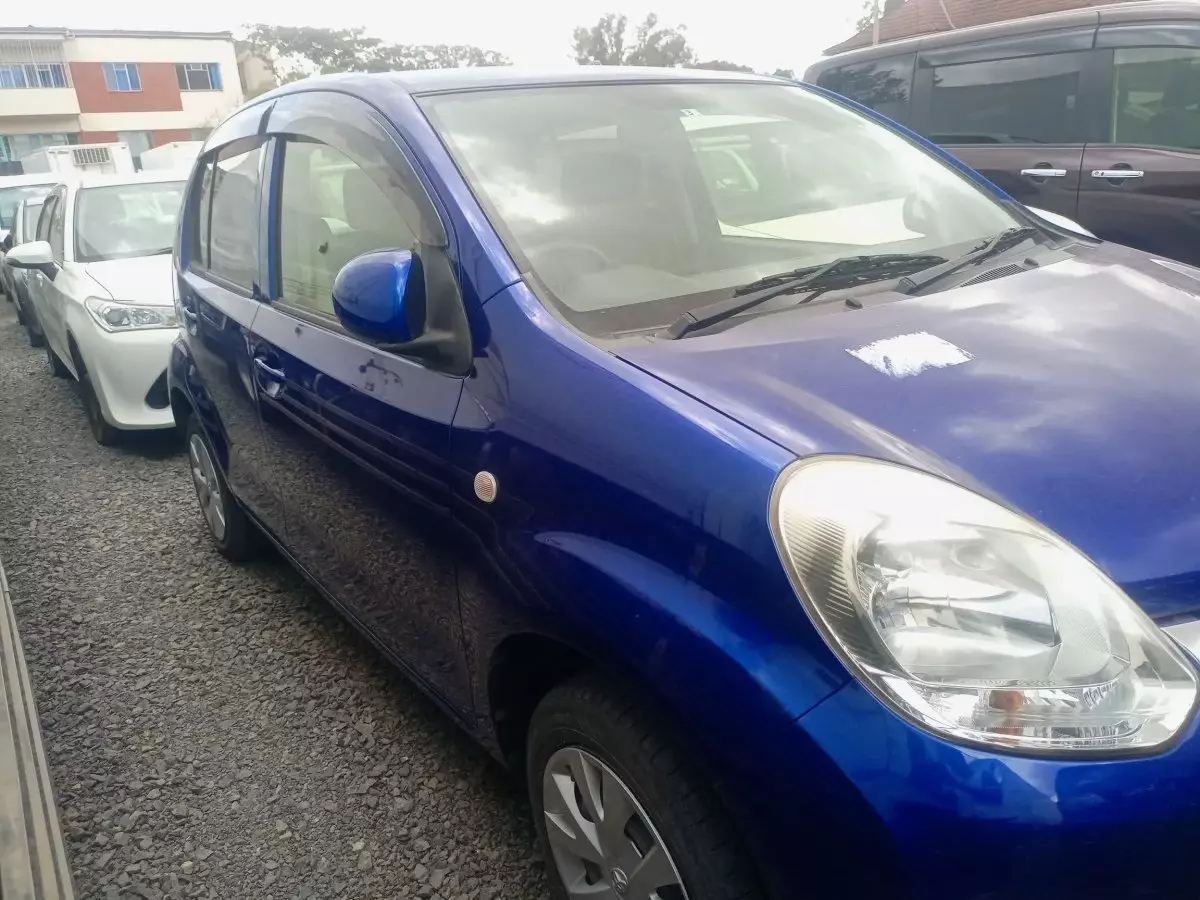 car Left