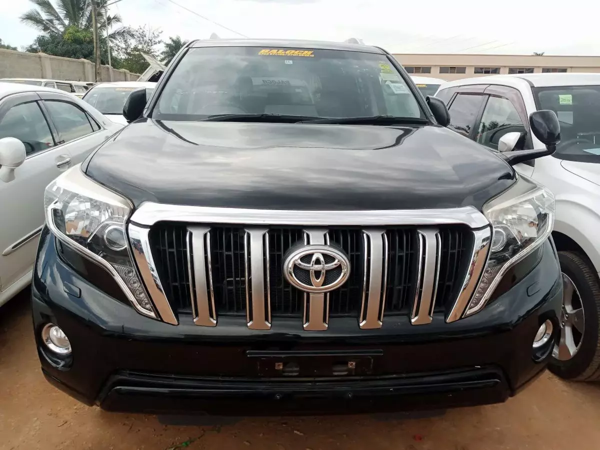 Toyota Landcruiser prado TX - 2014