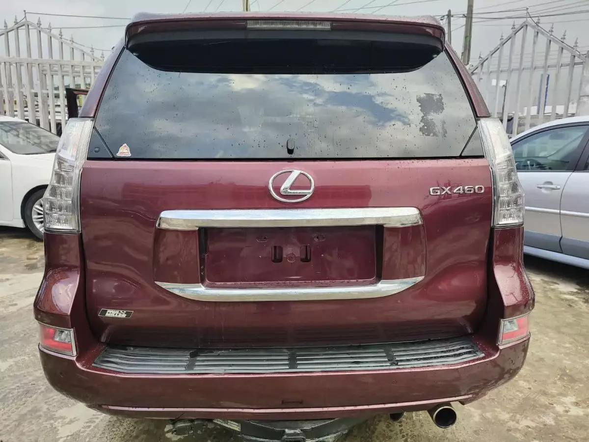 car Back