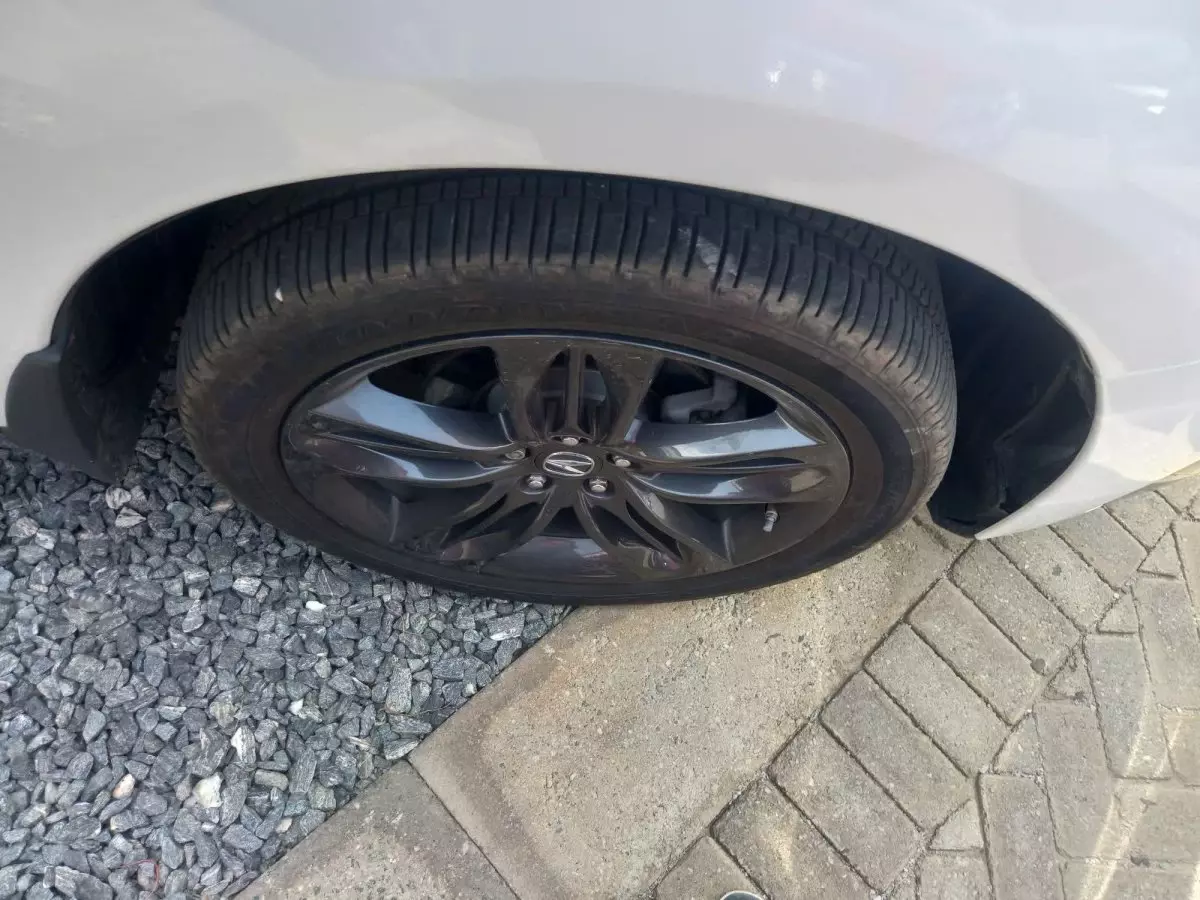 tyre2