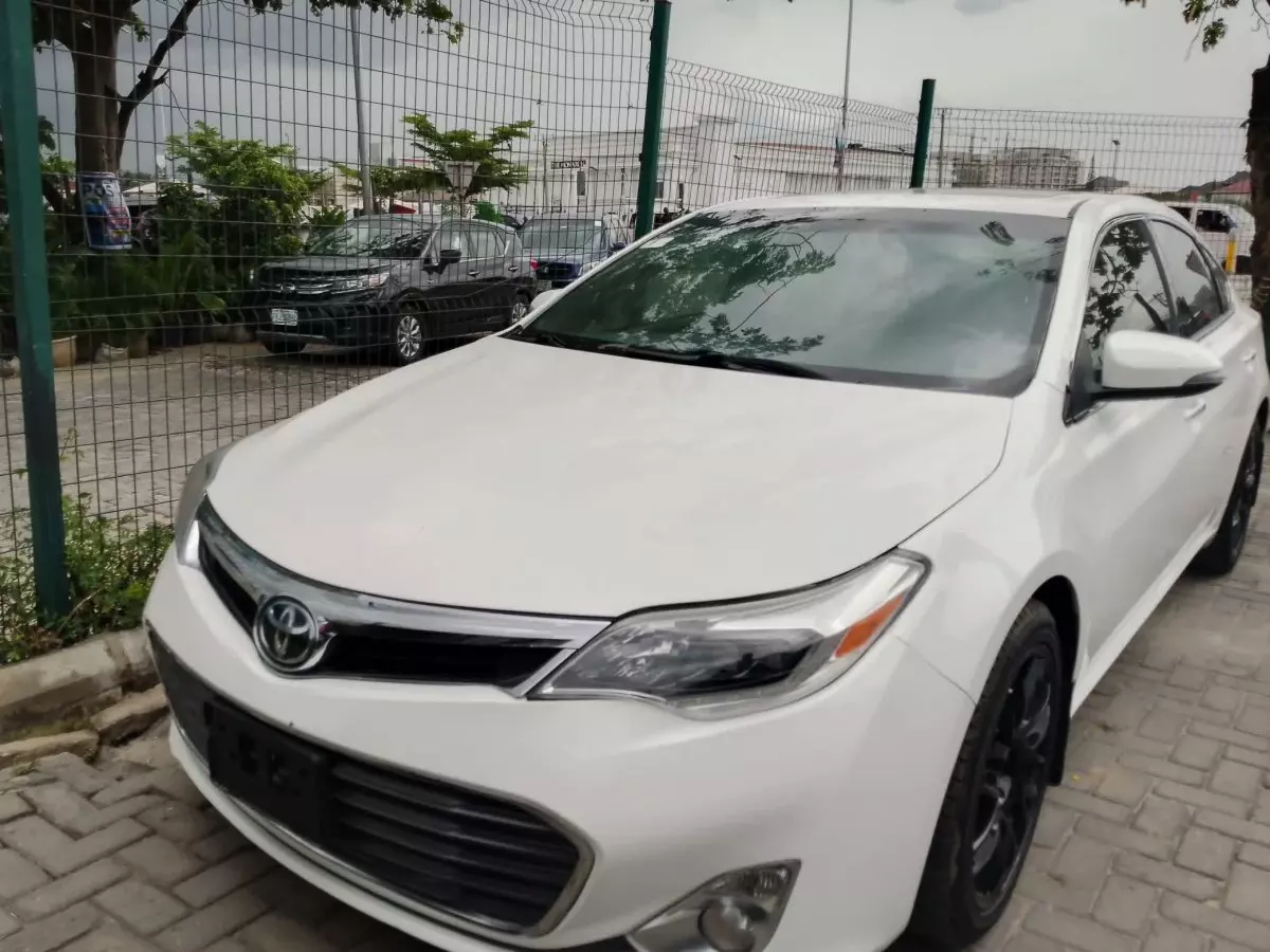 car Right Back