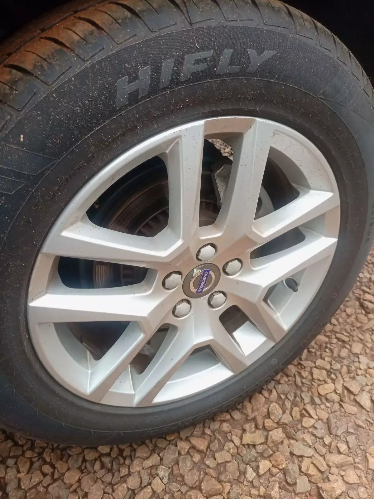 tyre2