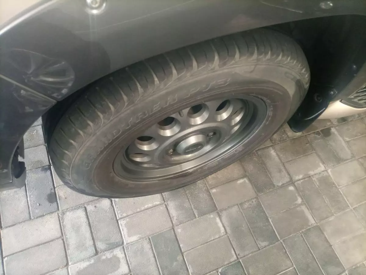 tyre0