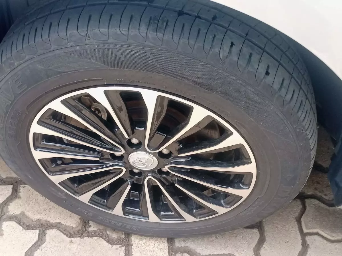 tyre1