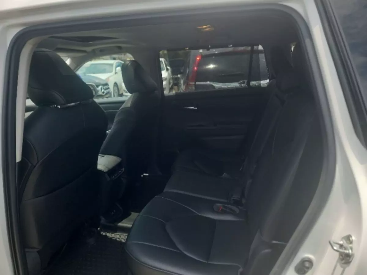 interiorBack