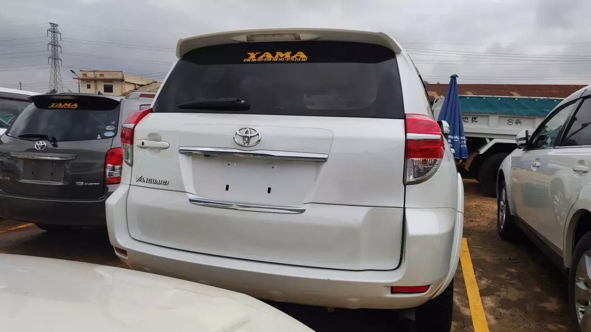 car Back