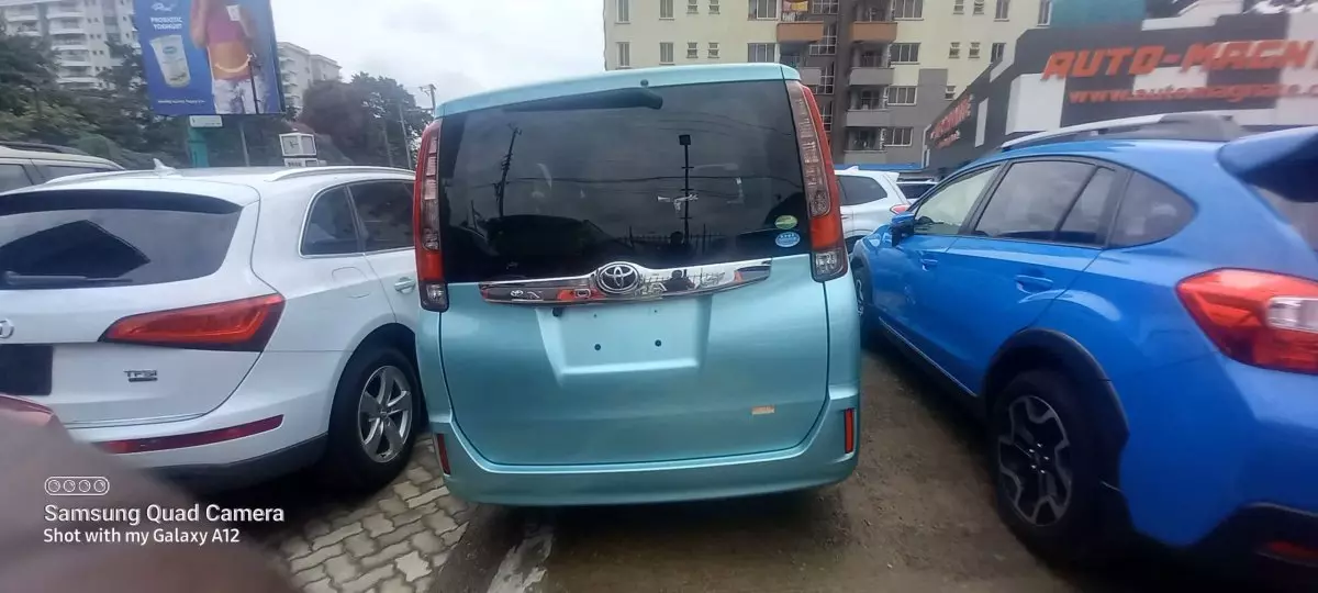 car Back