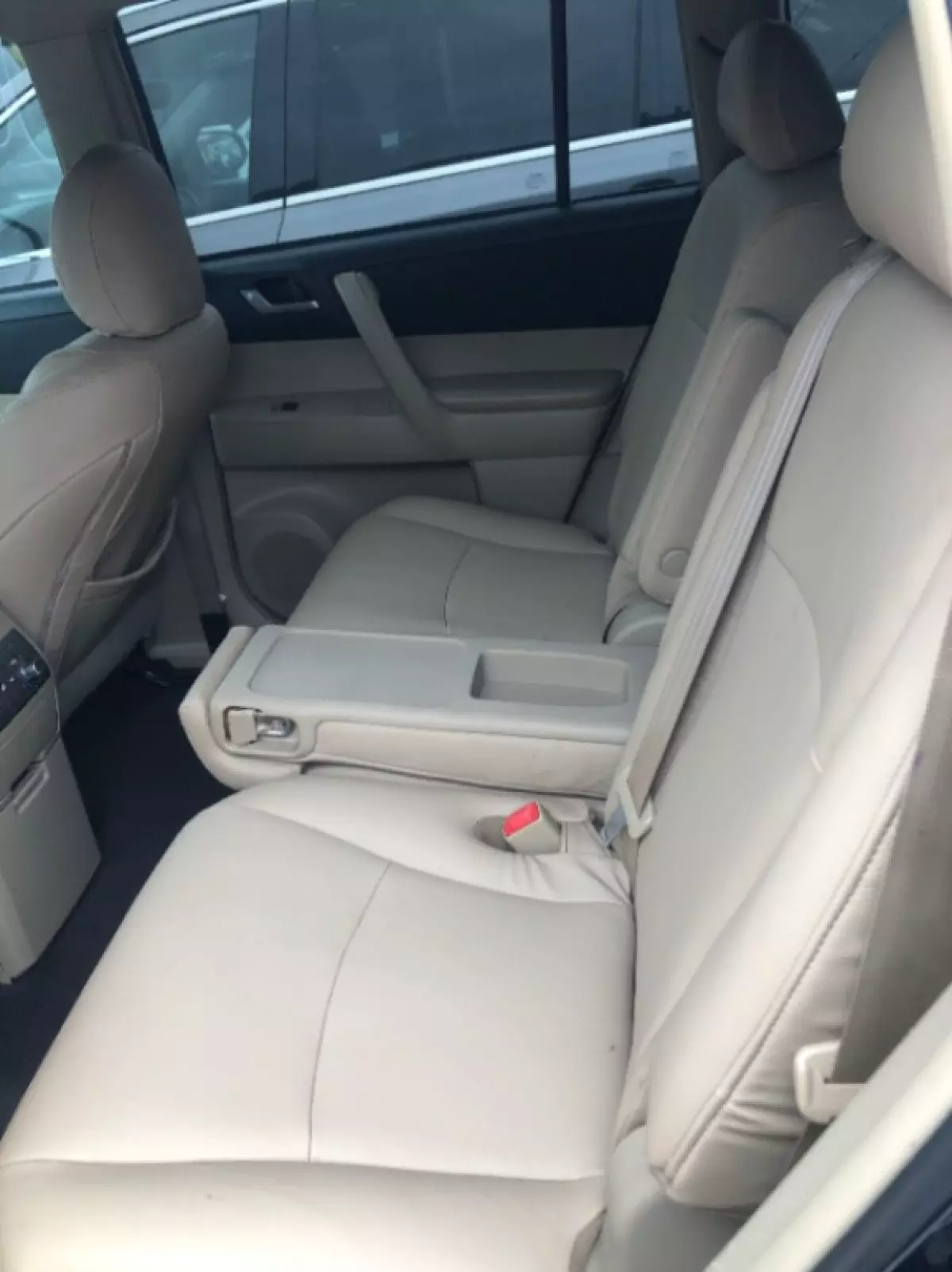 interiorBack