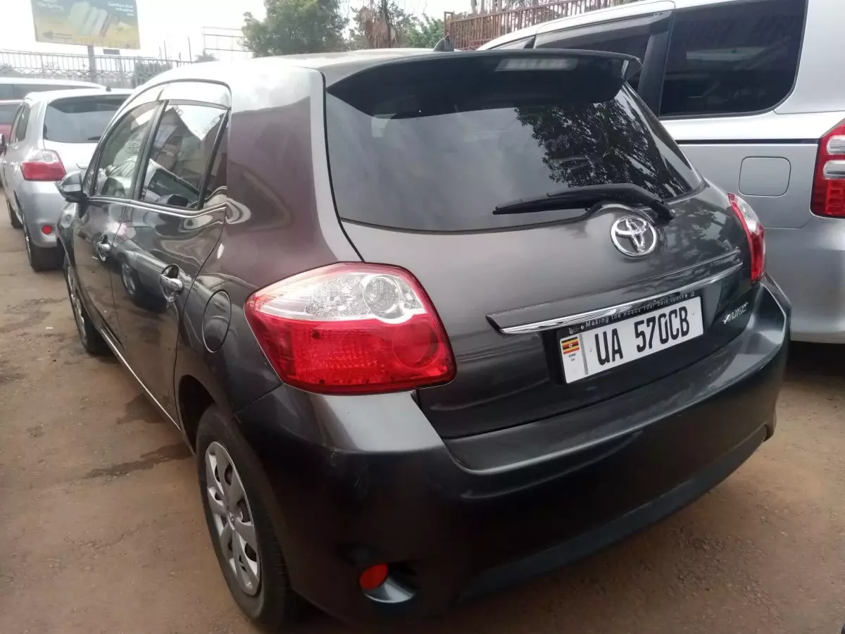 car Right Back