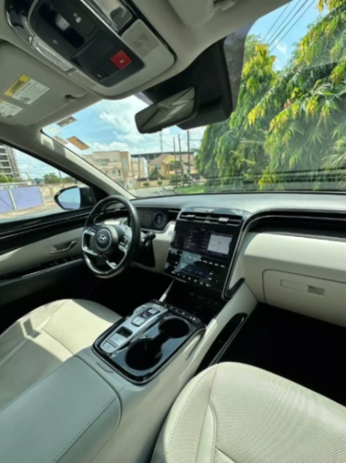 interiorBack