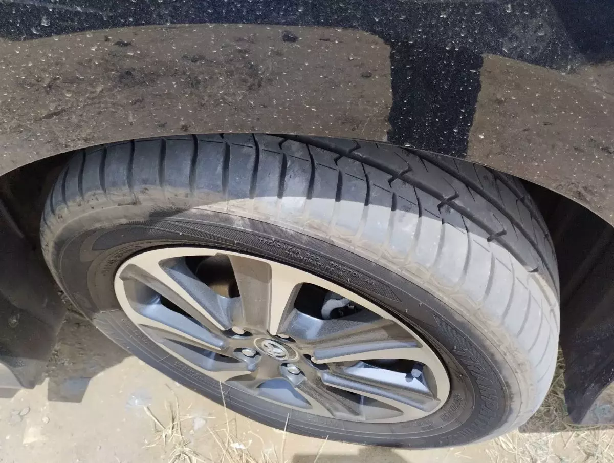 tyre3