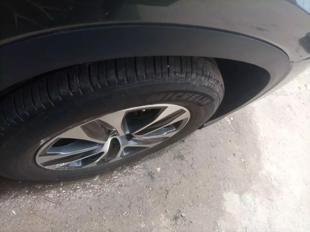 tyre3