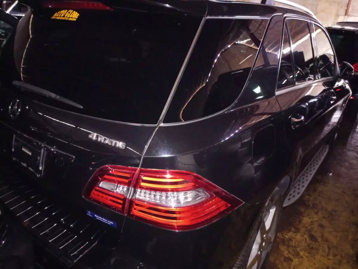car Right Back