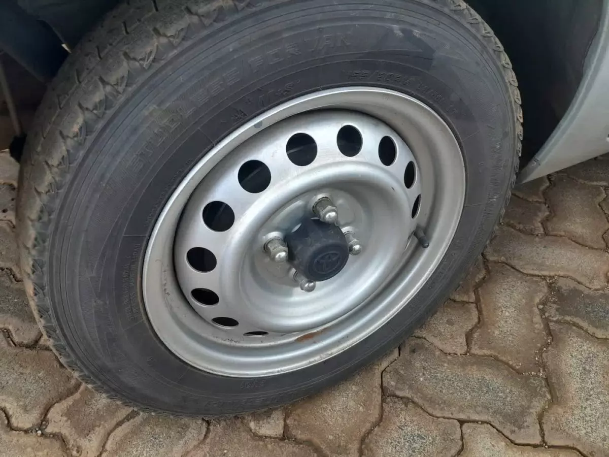 tyre0