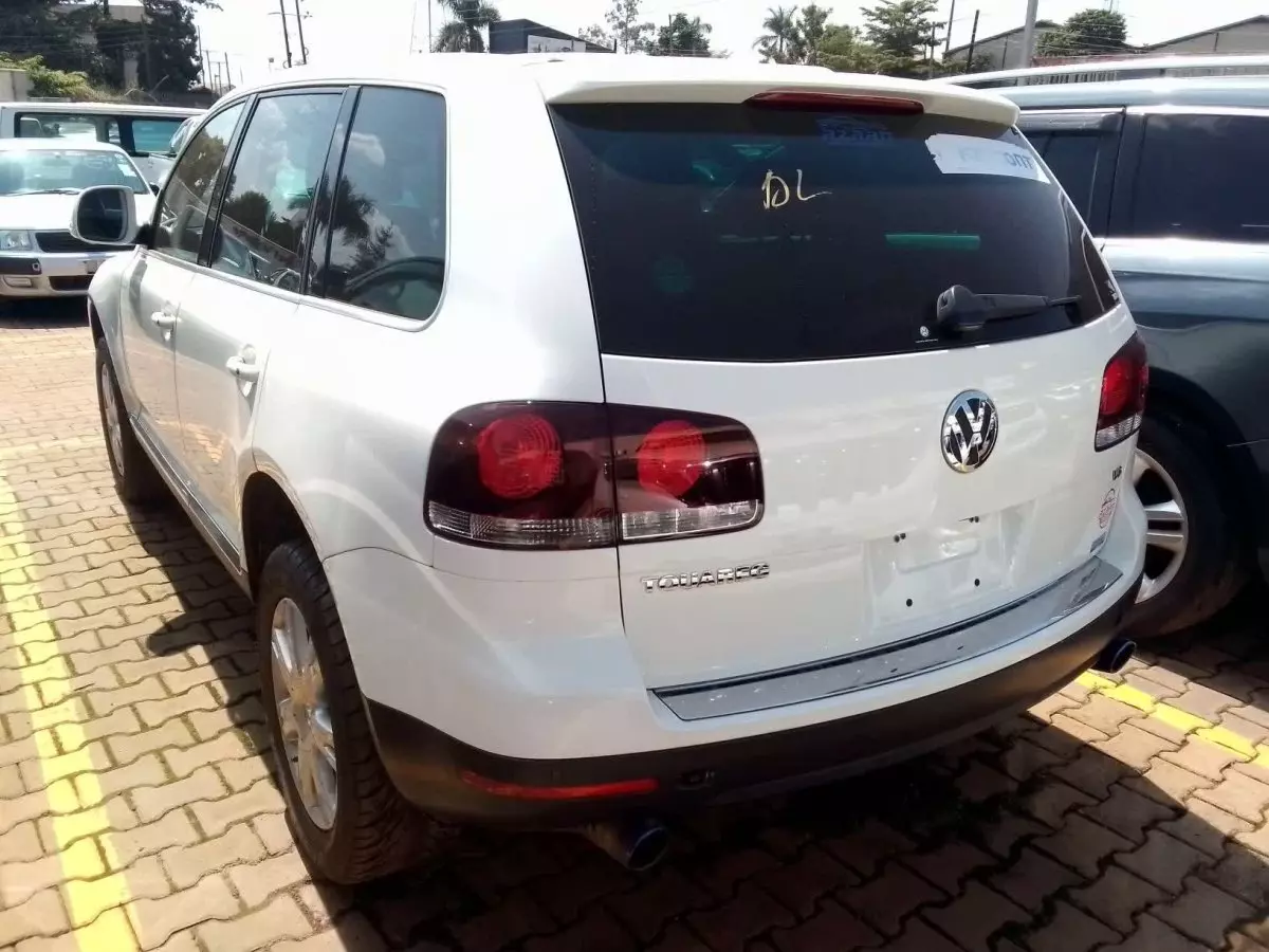 Volkswagen Touareg - 2008