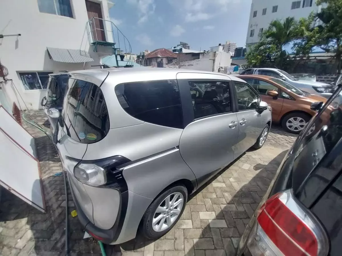 car Left