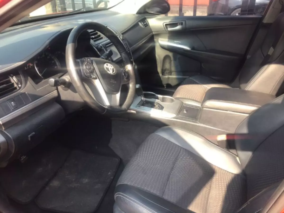 interiorBack