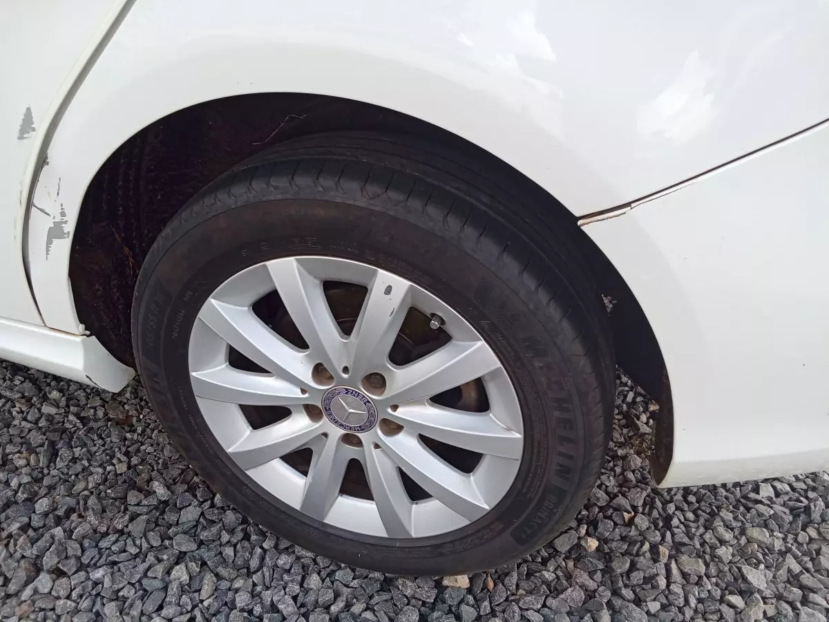 tyre0