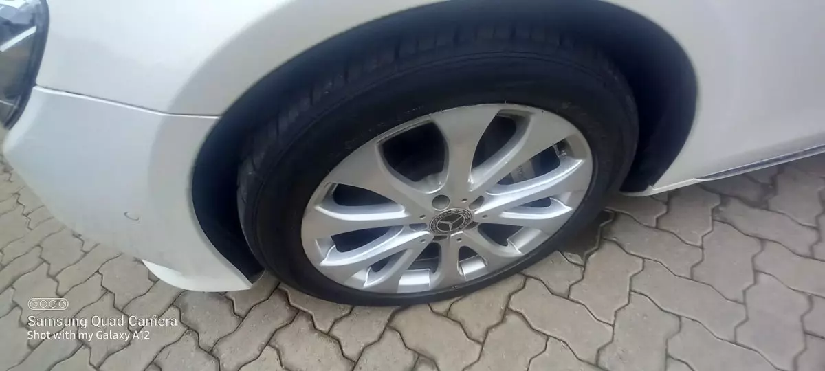 tyre0