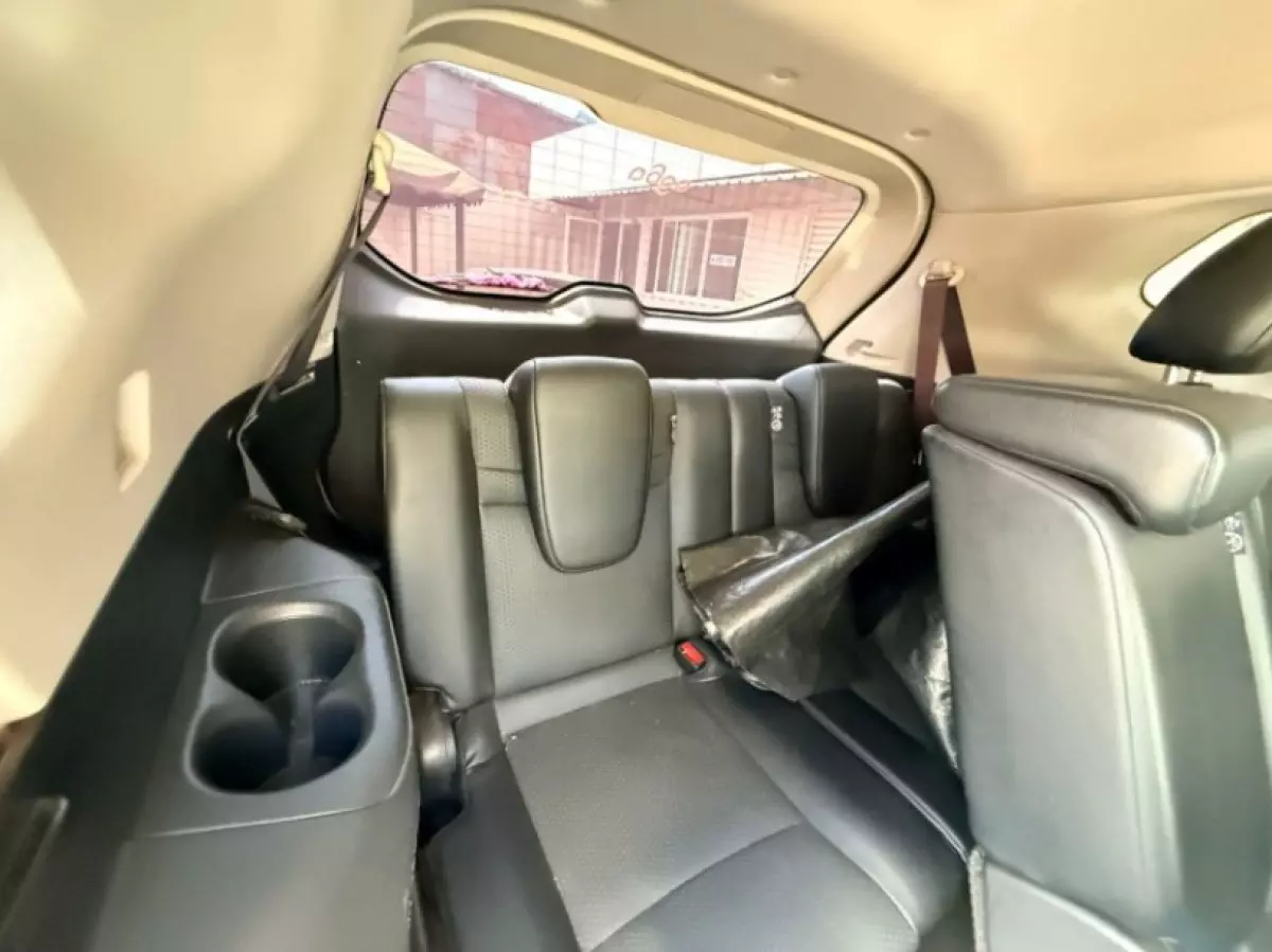 interiorBack