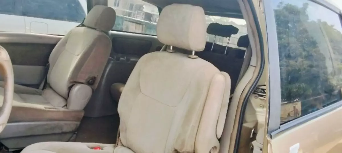 interiorBack