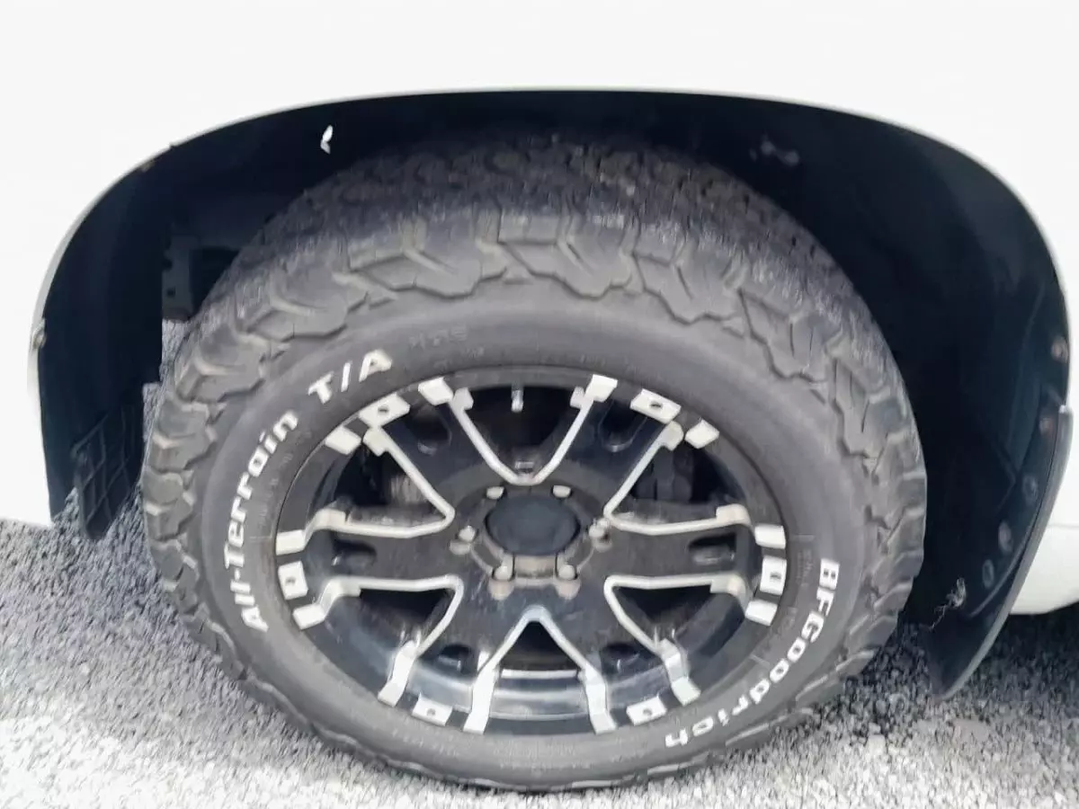 tyre3