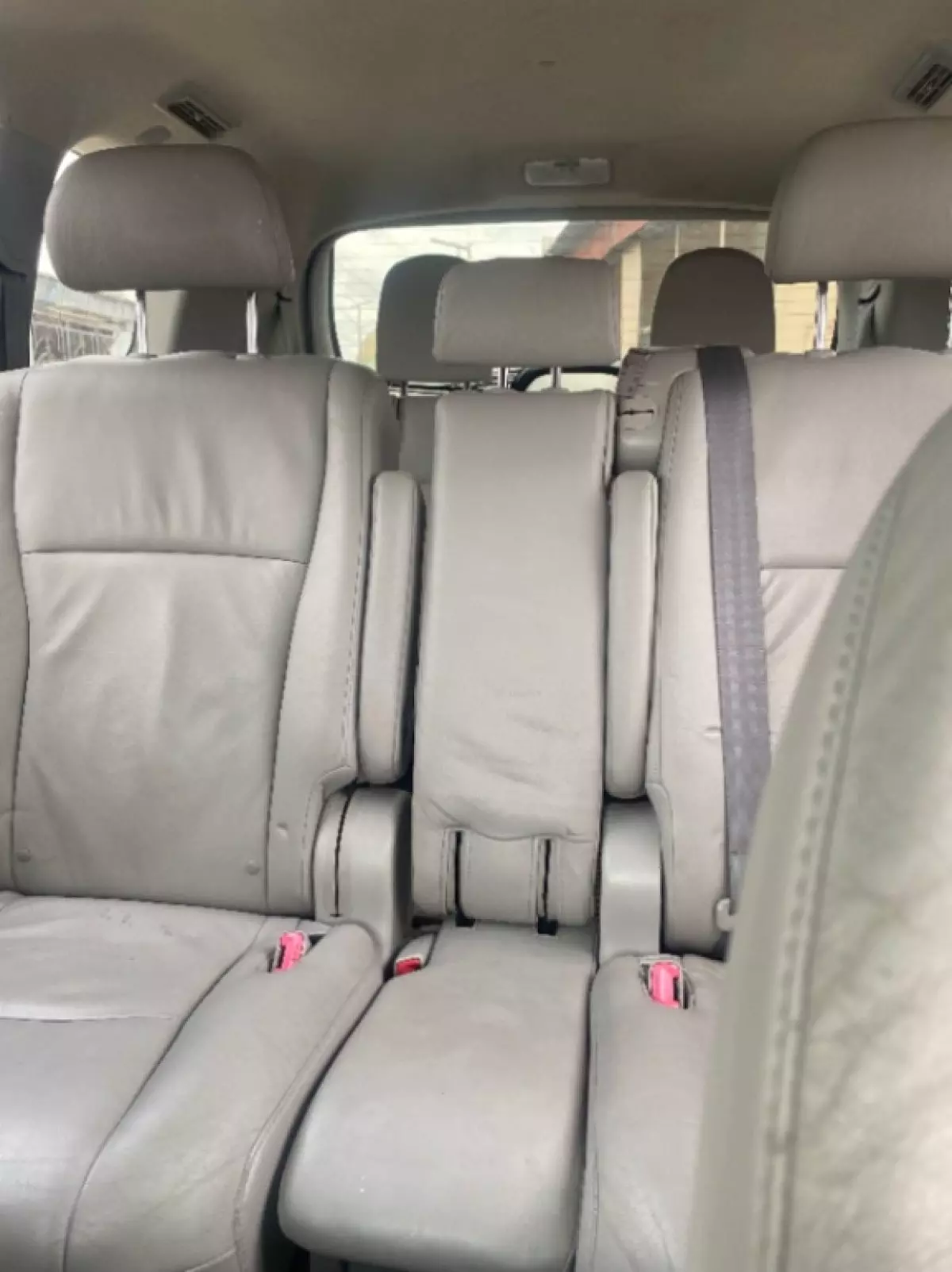 interiorBack