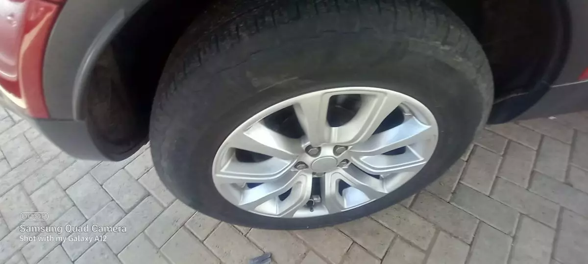 tyre2