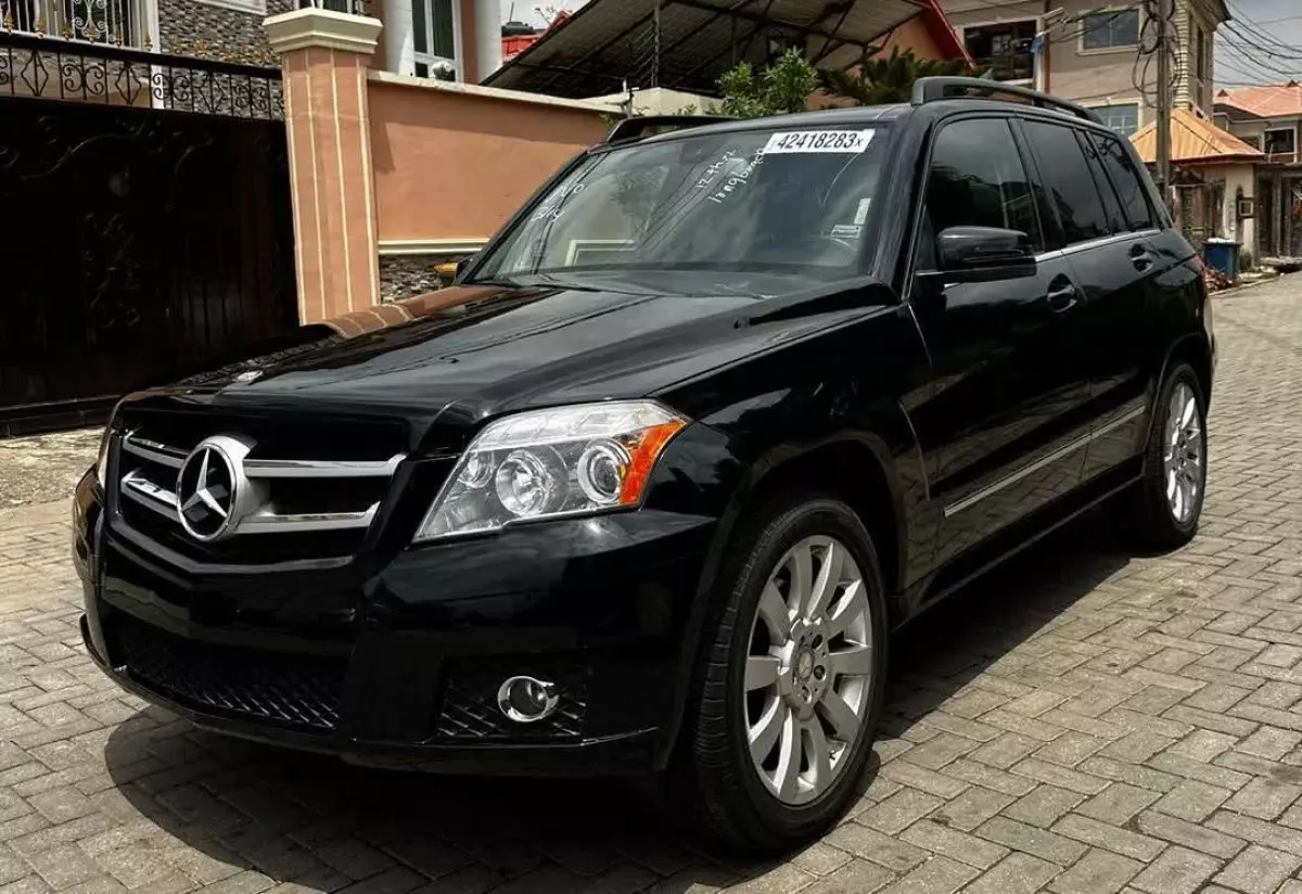 Mercedes-Benz GLK 350 - 2012