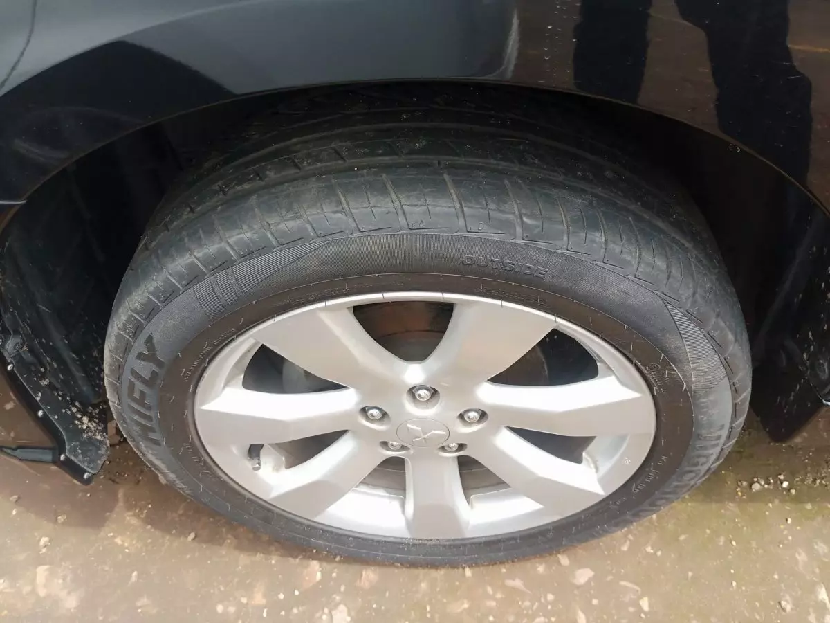 tyre2
