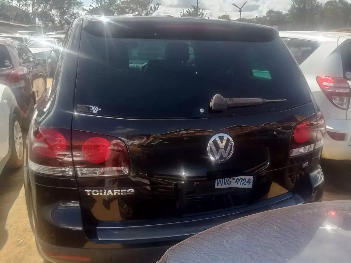 car Back