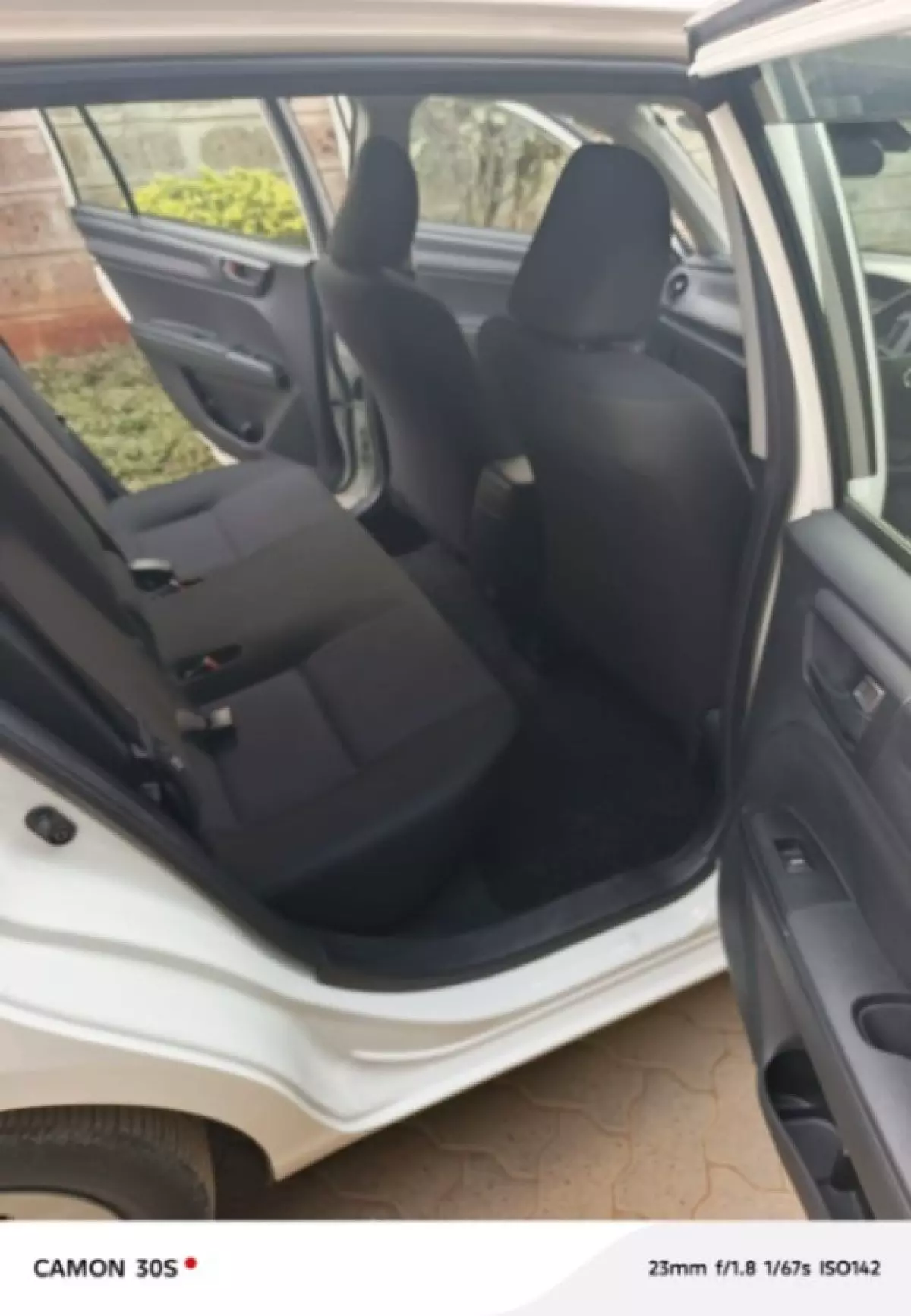 interiorBack