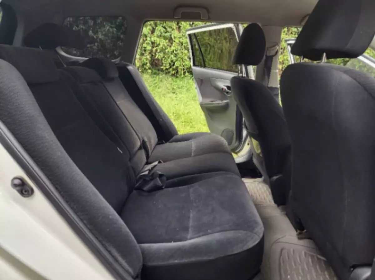 interiorBack