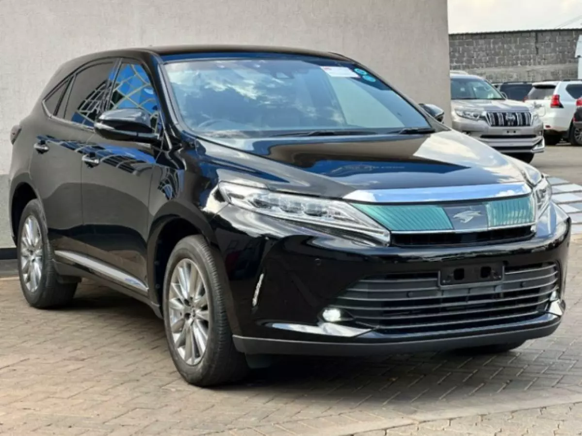Toyota Harrier - 2019