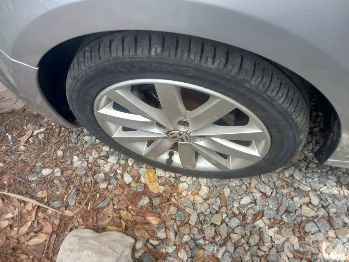 tyre0