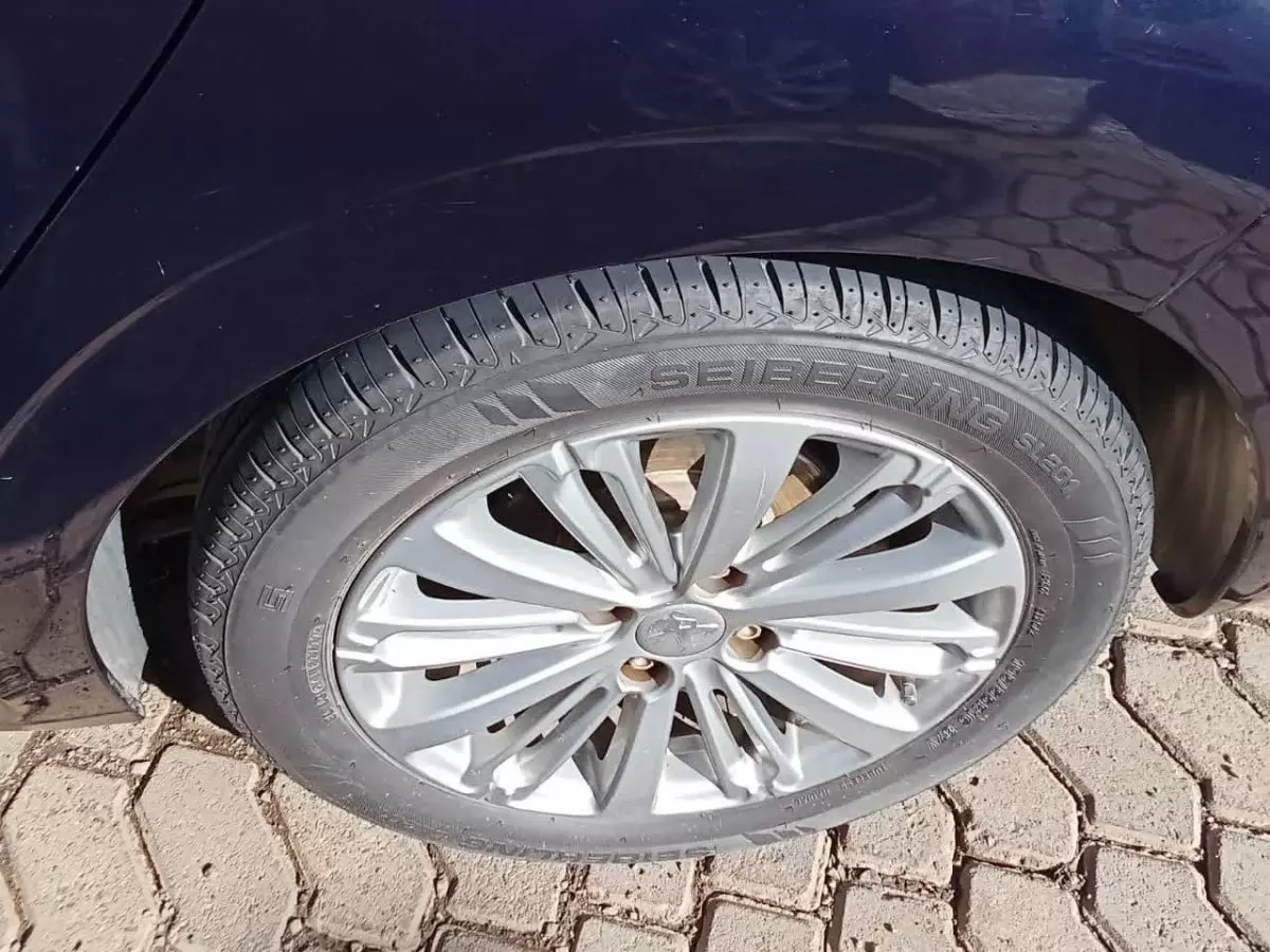 tyre2