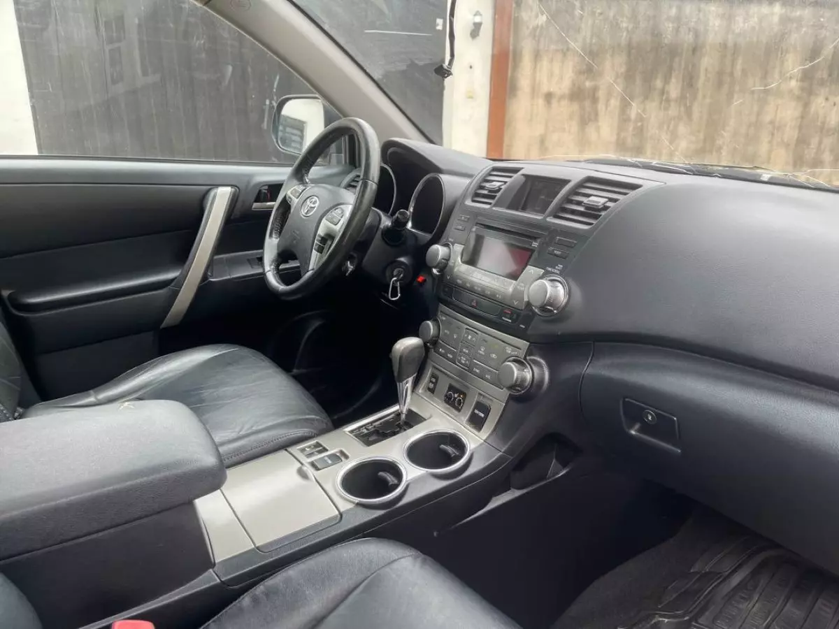 rearInterior