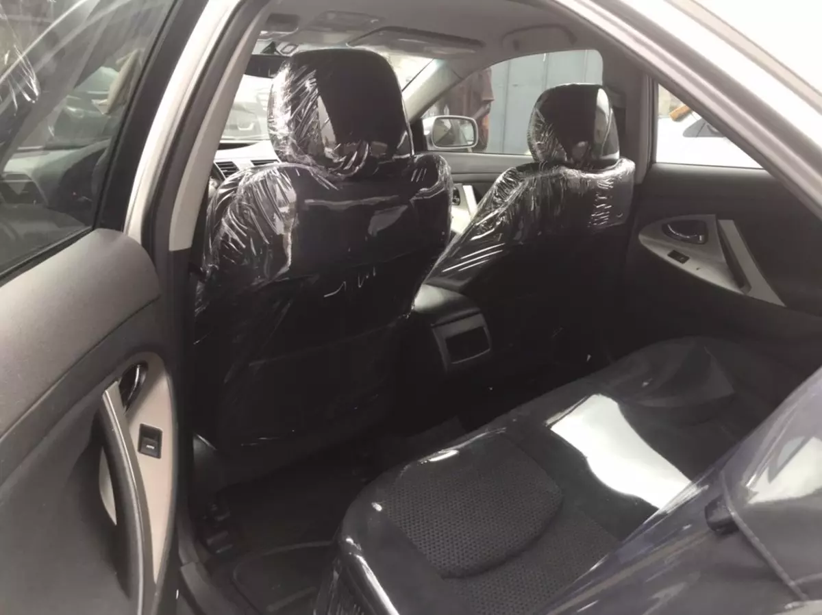 interiorBack