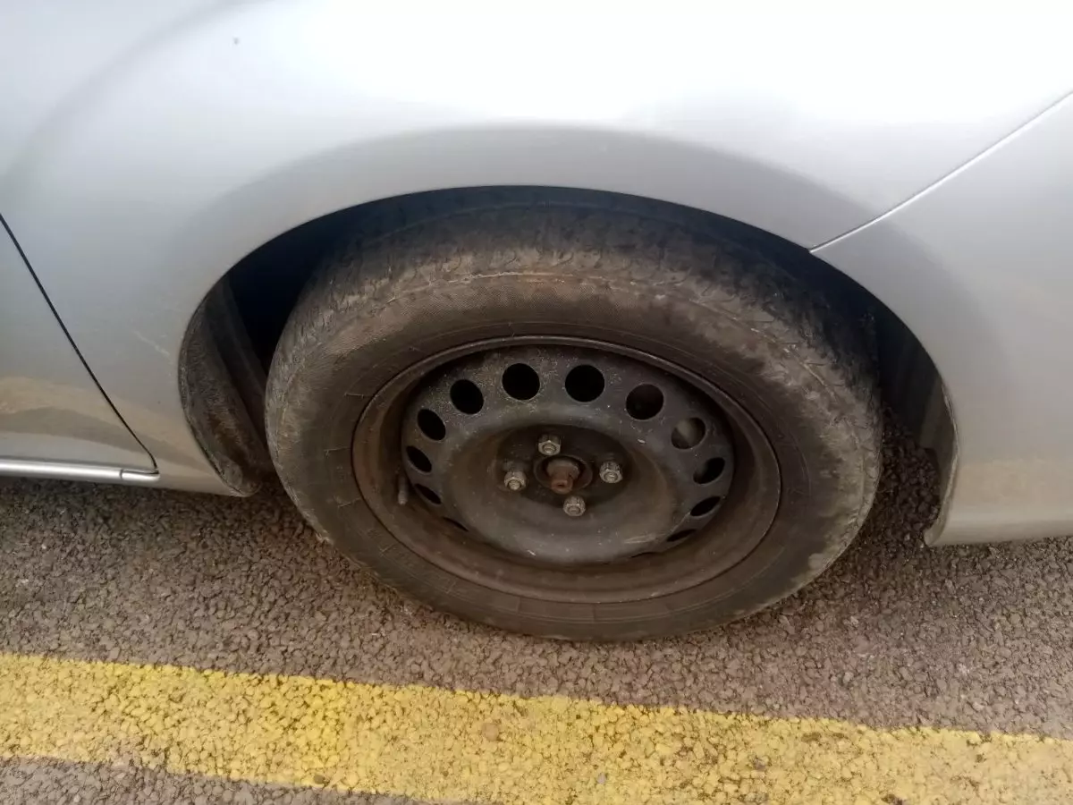 tyre2