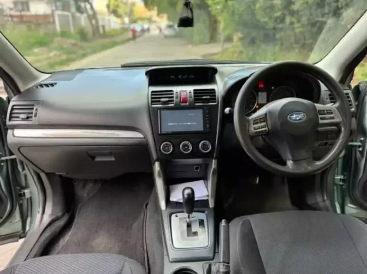 interiorFront